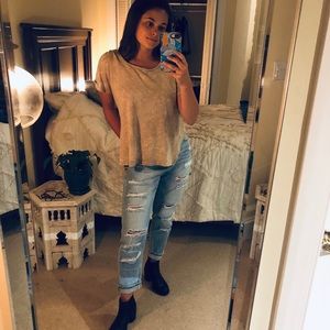 T-shirt- longer in the back, great shirt